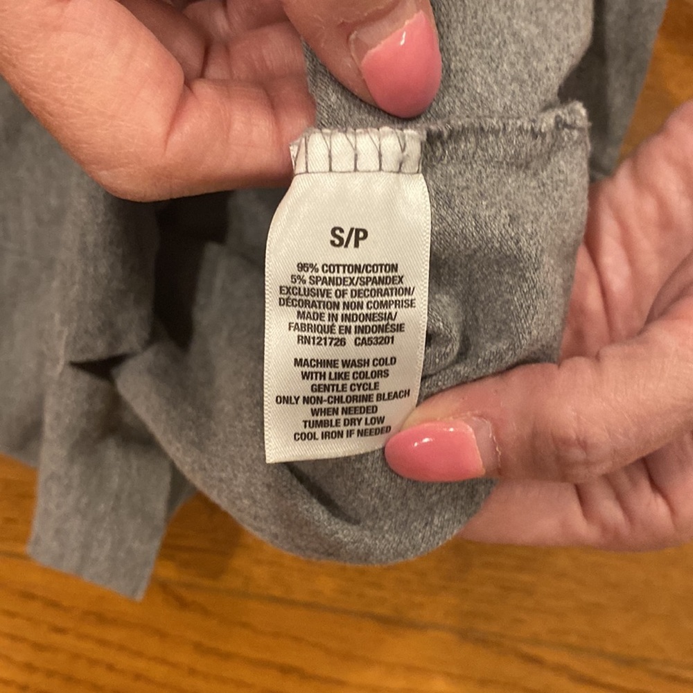 Grey polo - Picture 6 of 7